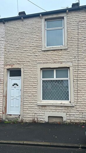 3 Bedroom Terraced House To Rent In Raglan Road, Burnley, BB11
