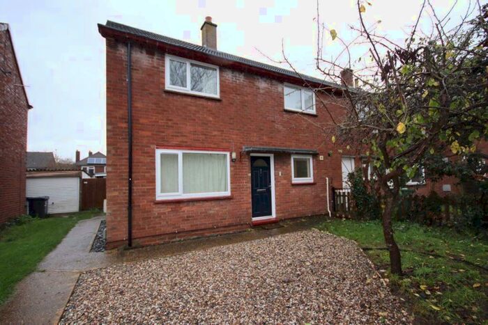 3 Bedroom House To Rent In Roland Close, Cambridge, CB4