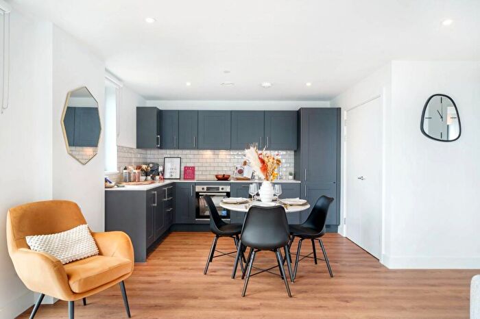 2 Bedroom Apartment To Rent In One Maidenhead, A Garden Boulevard, SL6