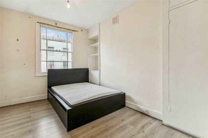 Studio To Rent In Cumberland Street, London, SW1V