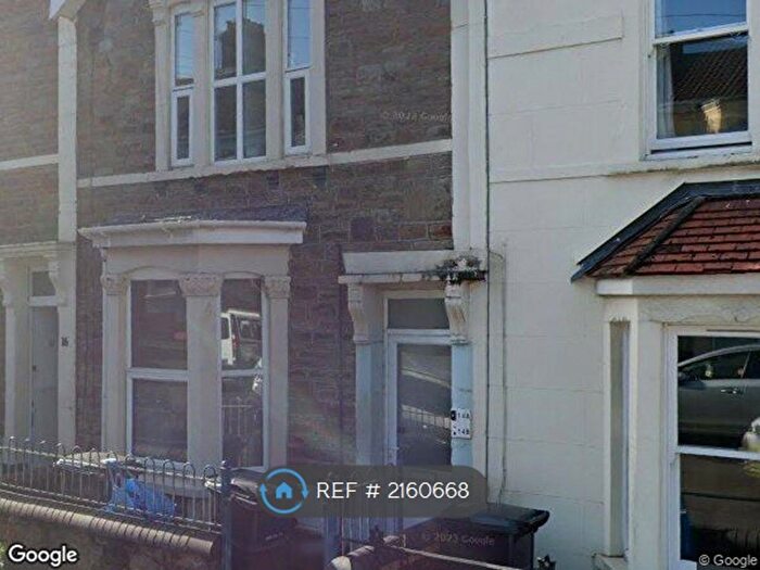 2 Bedroom Flat To Rent In Eve Road, Bristol, BS5