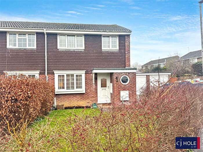 3 Bedroom Semi Detached House For Sale In Hawk Close, Abbeydale, Gloucester, GL4