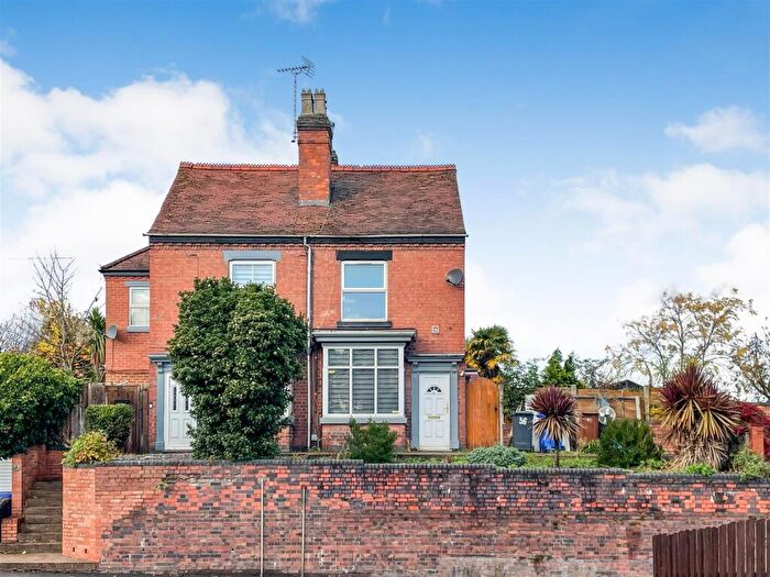 2 Bedroom Semi Detached House For Sale In Main Street, Stapenhill, Burton-On-Trent, DE15