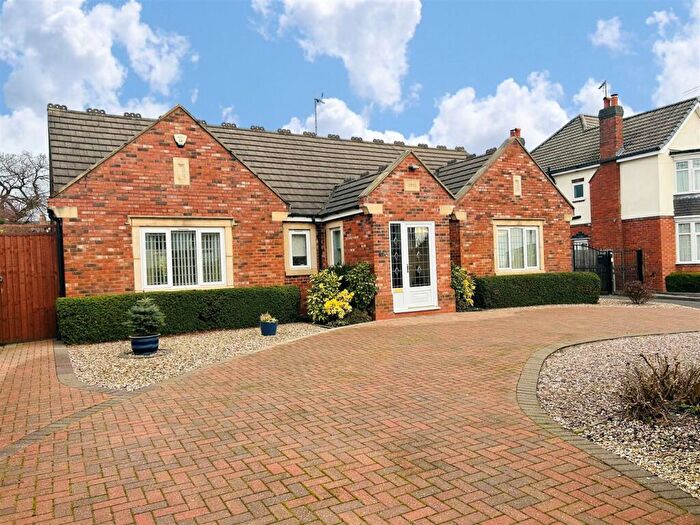 3 Bedroom Detached Bungalow For Sale In Woodgreen Road, Oldbury, B68