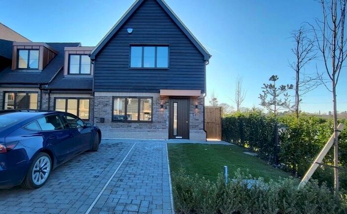 3 Bedroom Semi-Detached House To Rent In Theobald Street, Radlett, WD7