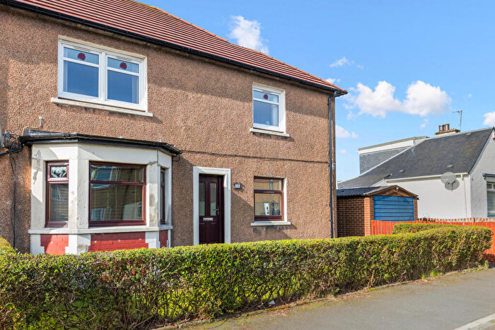 2 Bedroom Flat For Sale In Albert Avenue, Grangemouth, FK3