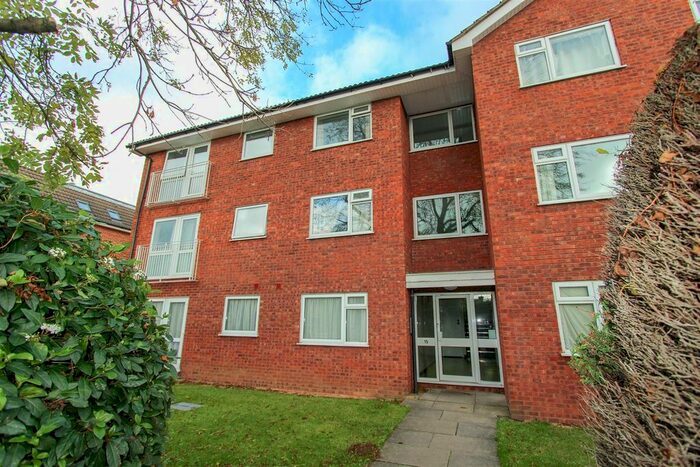 1 Bedroom Flat To Rent In Bawtree Road, Uxbridge UB8