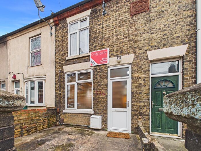 2 Bedroom Terraced House For Sale In Gladstone Street, Peterborough, PE1
