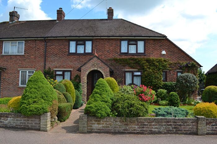 3 Bedroom Semi-Detached House For Sale In Hope Avenue, Hadlow, Tonbridge, TN11