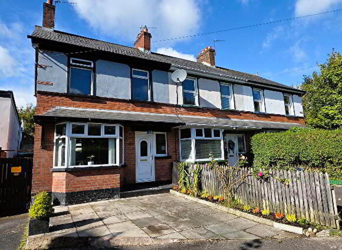 3 Bedroom House For Sale In Sans Souci Gardens, Lisburn, BT28