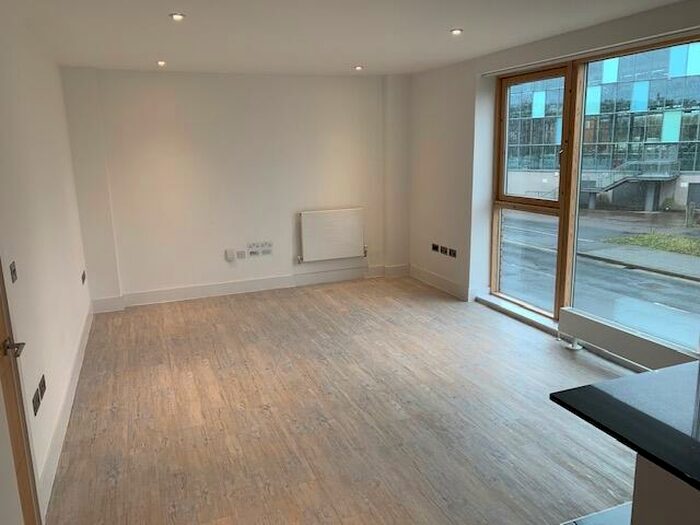 2 Bedroom Apartment To Rent In Empire Way, Cardiff, CF11