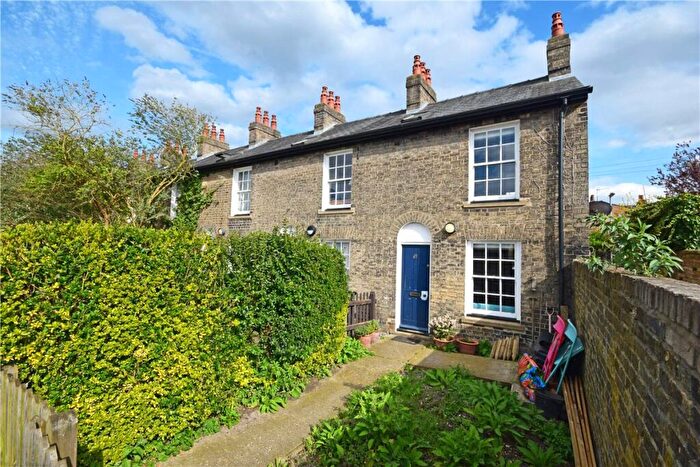 2 Bedroom End Of Terrace House To Rent In Portland Place, Cambridge, CB1