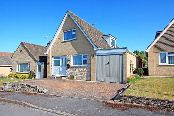 3 Bedroom Detached House For Sale In Pound Road, Highworth, SN6