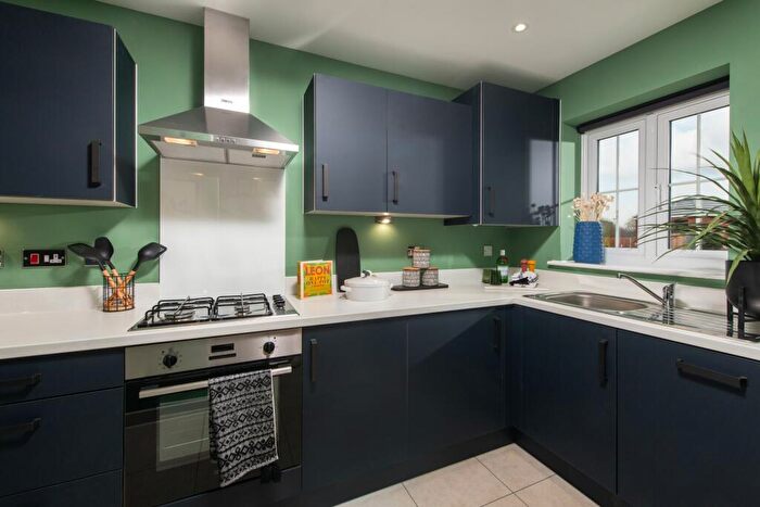 2 Bedroom Semi-Detached House For Sale In Maple Creek Fobbing Stanford-Le-Hope, SS17