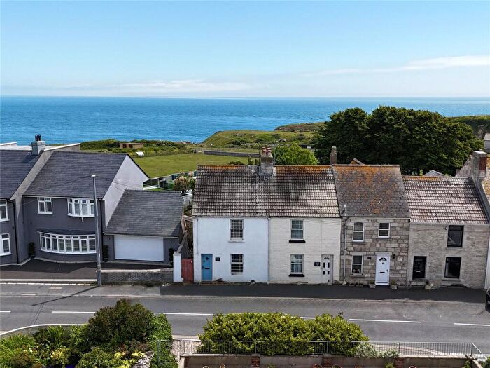 3 Bedroom End Of Terrace House For Sale In Southwell Street, Portland, Dorset, DT5