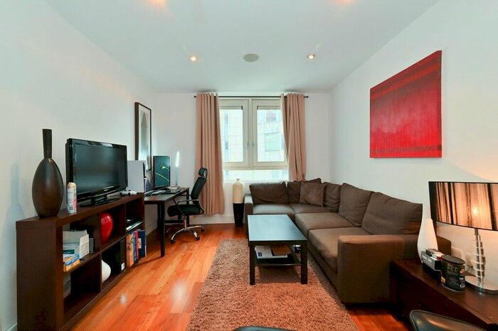1 Bedroom Flat To Rent In Praed Street, London, W2