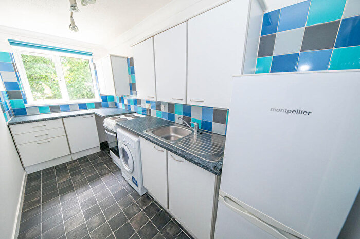 1 Bedroom Flat To Rent In Nerissa Close, Waterlooville, PO7