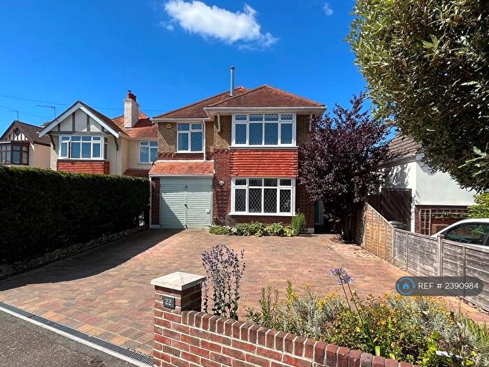 4 Bedroom Detached House To Rent In Saxonbury Road, Bournemouth, BH6