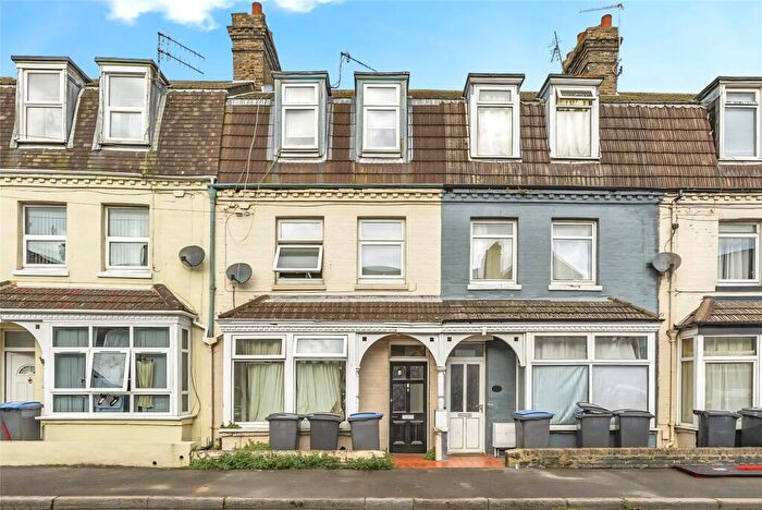 4 Bedroom Terraced House For Sale In Beaconsfield Road, Dover, Kent, CT16