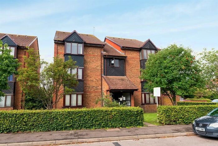 Studio To Rent In Hawthorne Crescent, West Drayton, UB7