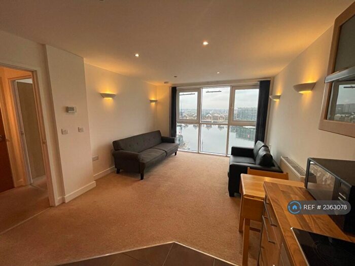 1 Bedroom Flat To Rent In Adriatic Apartments, London, E16