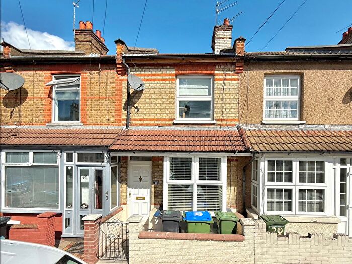 2 Bedroom Terraced House For Sale In Cecil Street, North Watford, WD24