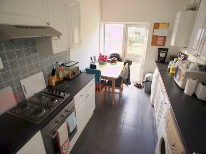 3 Bedroom House To Rent In Arabella Street, Roath, Cardiff, CF24