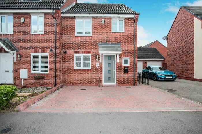 3 Bedroom Semi-Detached House To Rent In Jefferson Way, Coventry, CV4