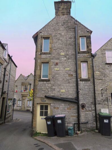 3 Bedroom Apartment To Rent In Parke Road, Tideswell, Buxton, SK17