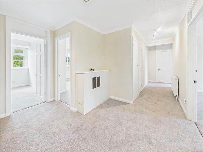 5 Bedroom Semi-Detached House To Rent In Park Lawn Road, Weybridge, Surrey, KT13