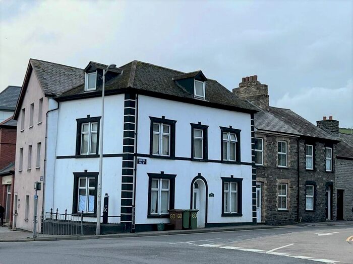 6 Bedroom Property To Rent In Waverley, Mill Street, Aberystwyth, SY23