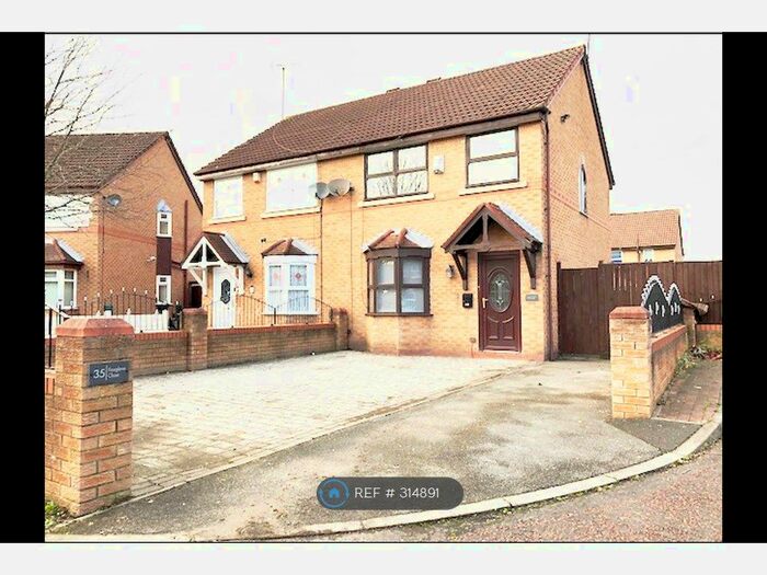 3 Bedroom Semi-Detached House To Rent In Foxglove, Liverpool, L9