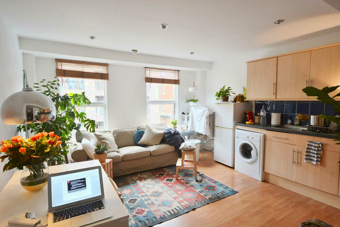 1 Bedroom Flat To Rent In Hackney Road, London, E2