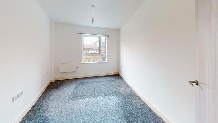 2 Bedroom Flat To Rent In Catalpa Court, Hither Green Lane, London, SE13