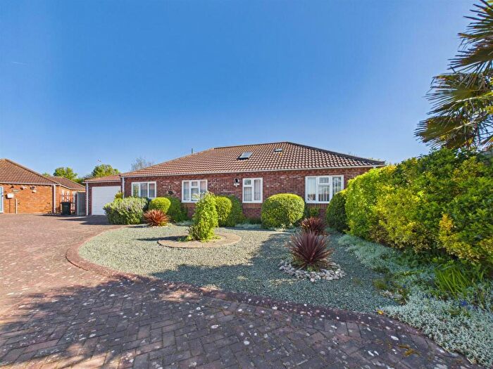 3 Bedroom Detached Bungalow For Sale In Trusthorpe Road, Sutton-On-Sea, LN12
