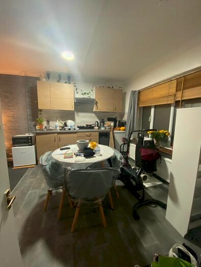 Studio To Rent In Perth Road, Ilford, IG2