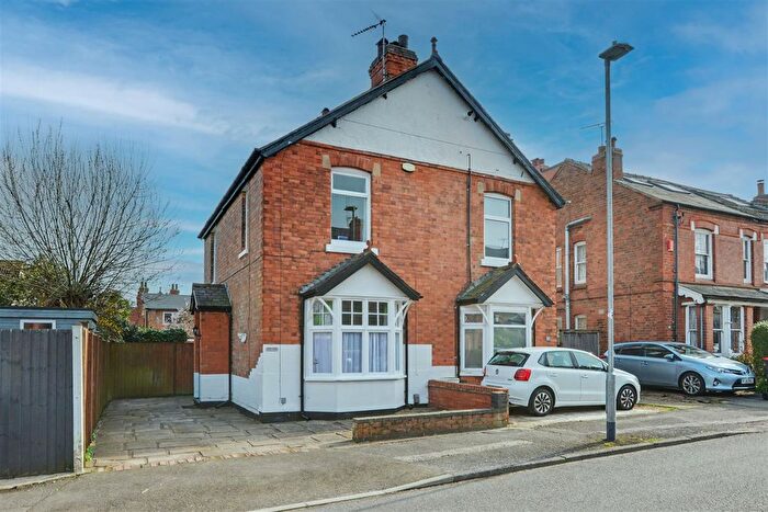 2 Bedroom Semi Detached House For Sale In Park Street, Beeston, NG9