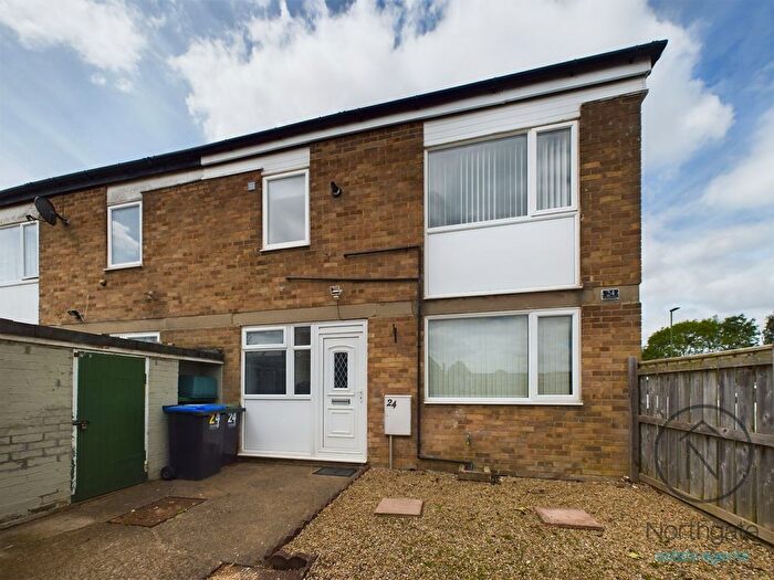 3 Bedroom Terraced House To Rent In Langdale Place, Newton Aycliffe, DL5