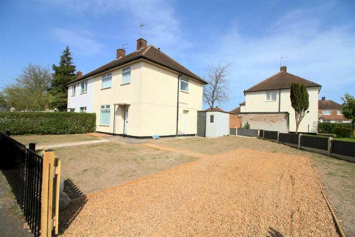 3 Bedroom House To Rent In Westwick Road, Nottingham, NG8