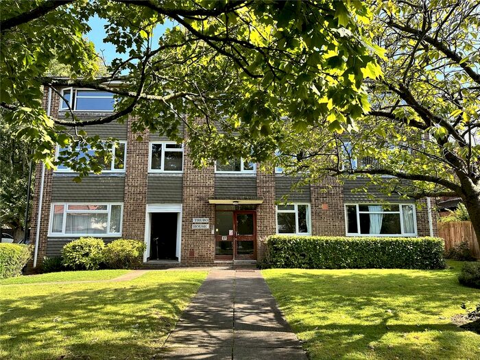 1 Bedroom Flat To Rent In Truro House, Cornwall Road, Hatch End, Middlesex, HA5