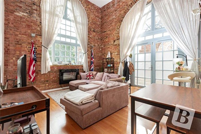 2 Bedroom Apartment For Sale In Kidman Close, Romford, RM2