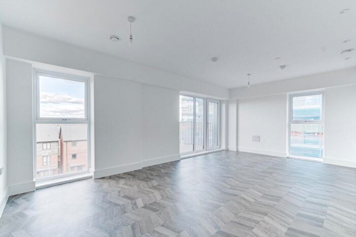 2 Bedroom Apartment For Sale In The North Works, Longbridge, B31