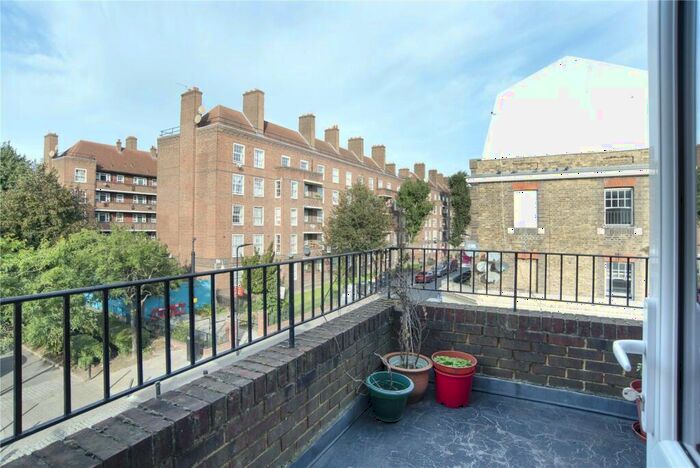 1 Bedroom Apartment To Rent In Clarence Road, Hackney, London, E5
