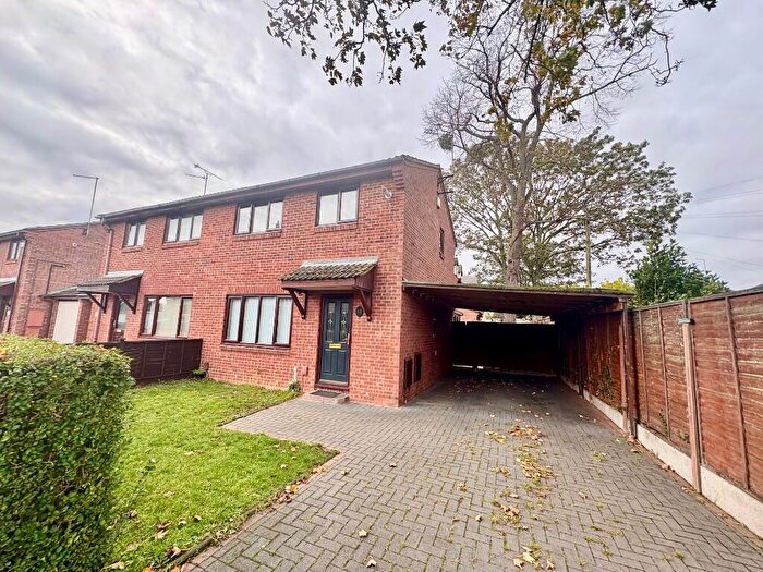 3 Bedroom Semi Detached House To Rent In Sherwood Avenue, Fletton, Peterborough, Cambridgeshire, PE2