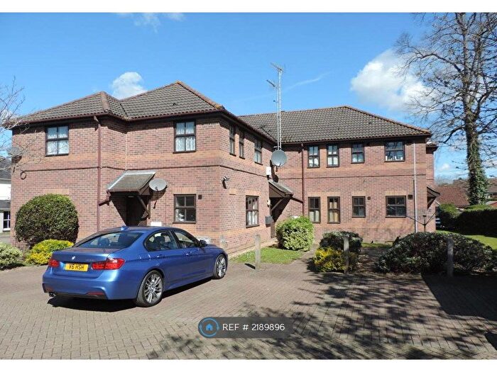 2 Bedroom Flat To Rent In Fountain Court, Colden Common, Winchester, SO21