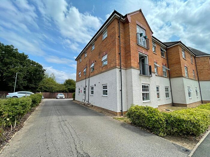 2 Bedroom Flat To Rent In Conyger Close, Great Oakley, Corby, NN18