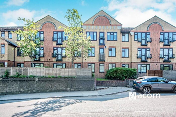 1 Bedroom Flat To Rent In Nelson House Greenhithe, DA9