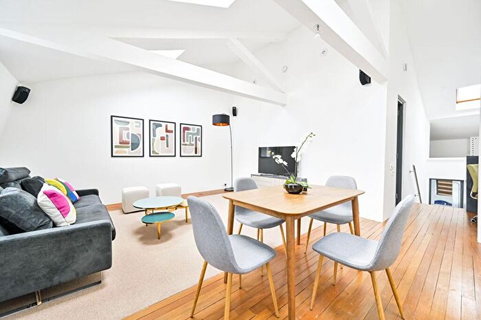 1 Bedroom Flat To Rent In Coleherne Road, Earls Court, London, SW10