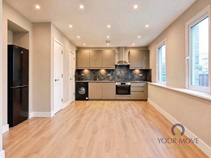 1 Bedroom Flat To Rent In North End, Croydon, CR0