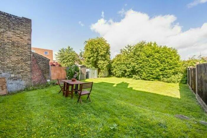 1 Bedroom Flat To Rent In Croydon Road London, SE20